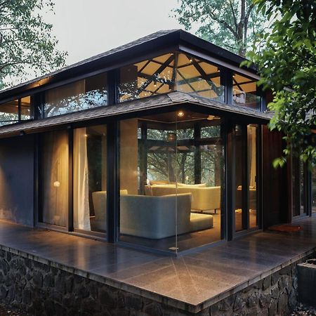 Saffronstays The Glasshouse, Panchgani - Beautiful Glass Villa For Couples Exterior photo